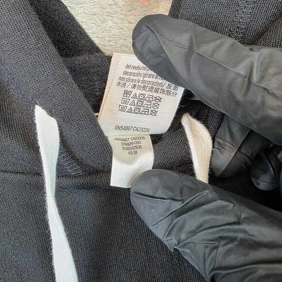 PINK Victoria's Secret Hoodie Womens Small Cutout Cold Shoulder Cropped Love Pul - Picture 5 of 10